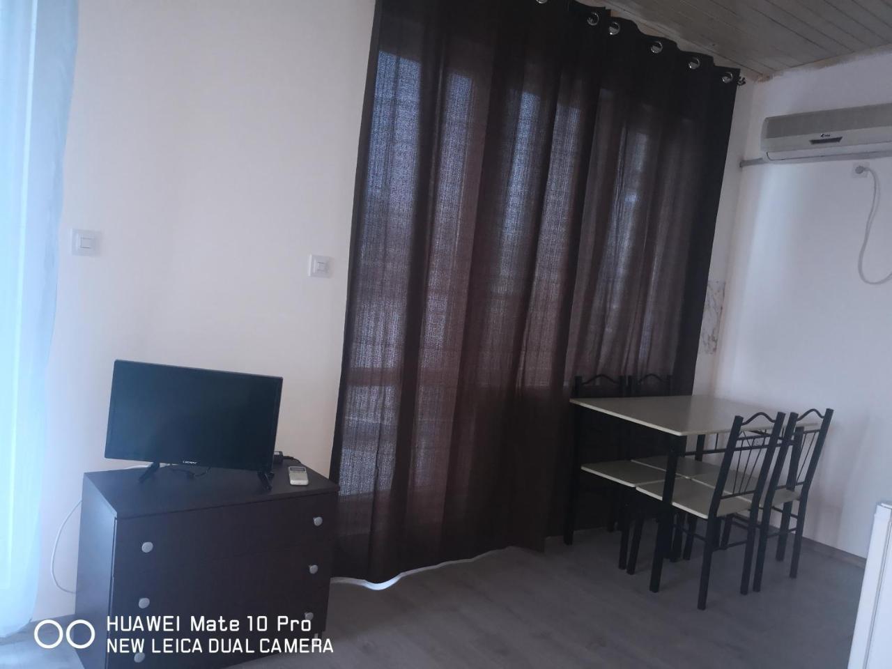 Blue Bay Palace Apart Complex Pomorie Exterior photo
